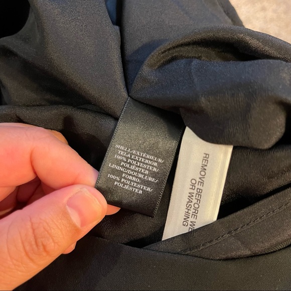 Ann Taylor Cold Shoulder Shift Dress - Picture 4 of 5